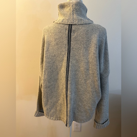 Free People One Teaspoon Rider Rollneck Sweater With Trim  XL NWT - Picture 3 of 12